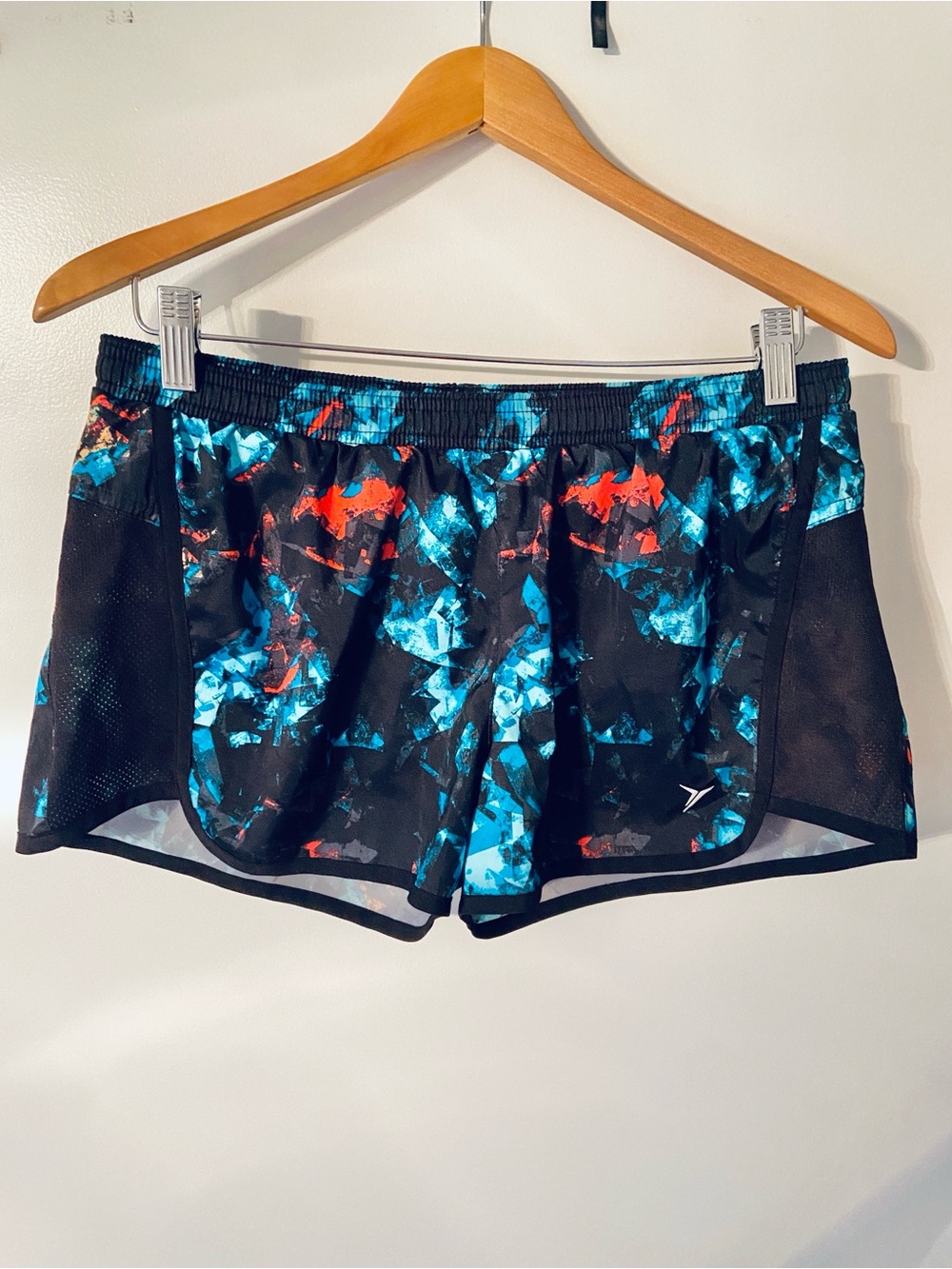 Old Navy Active Pique-Mesh Running Shorts